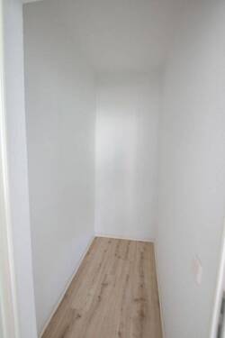 Abstellkammer - 