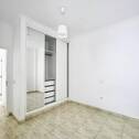 Zweites Zimmer Flur rechts - 