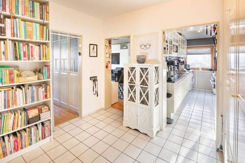 Flur - 2 Zimmer Etagenwohnung in Ismaning
