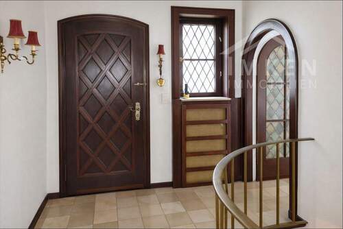 Eingang - KI überarbeitet - 