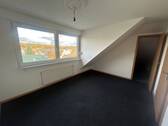 Schlafzimmer mit Abstellraum.jpg - 