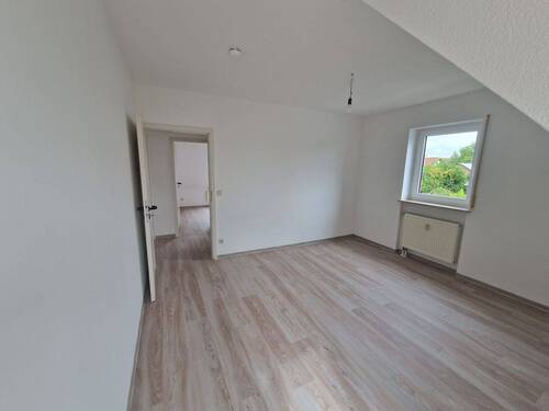 Schlafzimmer - 3 Zimmer Etagenwohnung zur Miete in Möhrendorf