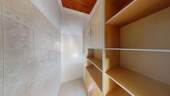 Lagerraum mit Einbauschrank - 