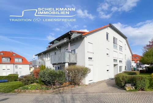 Mietwohnung Erfurt Urbich_Schelkmann Immobilien - Hübsche Dachgeschosswohnung mit Balkon & SP in Erfurt Urbich