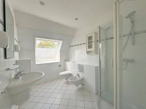 Badezimmer DG - 