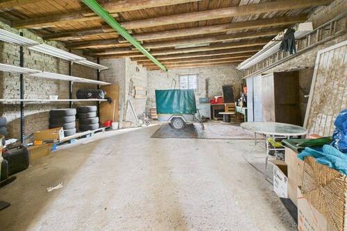 Halle - 9 Zimmer Einfamilienhaus in Brauneberg