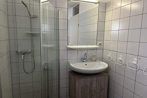 Badezimmer II OG - 