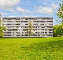 Viel Platz für neue Ideen - Fünf Zimmer mit sonniger West-Loggia - Kiel Neumühlen-Dietrichsdorf