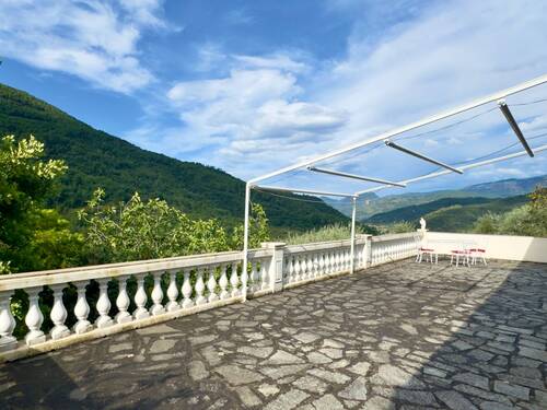 AP976_02 TERRA ITALIA IMMOBILIEN_TERRA ITALIA IMMO - 5 Zimmer Mehrfamilienhaus, Wohnhaus zum Kaufen in Apricale