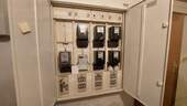Zählerplatz im Hausflur - 1 Zimmer Gewerbeobjekt (Büro, Produktion, Verkauf) in Mittweida
