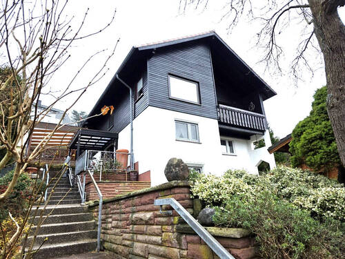 Aussenansicht - 7 Zimmer Einfamilienhaus zum Kaufen in Kassel / Nord (Holland)