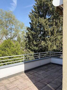 19 Großer Balkon.JPG - 