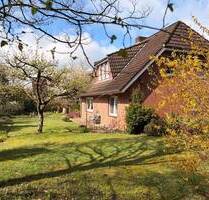 Zweifamilienhaus mit Garage in Schneverdingen