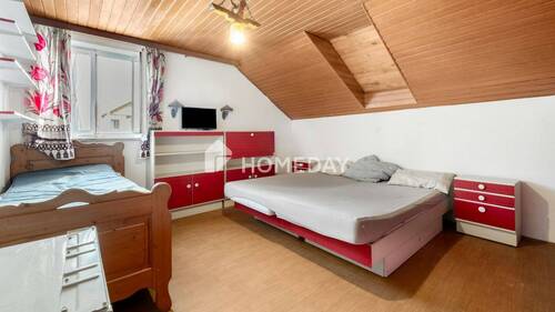 2. OG Elternschlafzimmer 1 - 