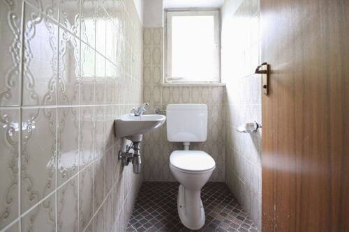 WC - EG - 
