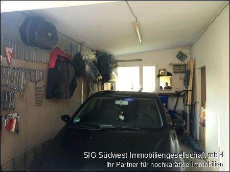 Garage - 
