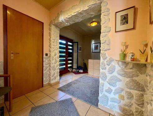 Eingangs- und Flurbereich - 