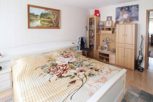 Schlafzimmer1 - 