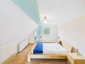 Schlafzimmer DG. - 