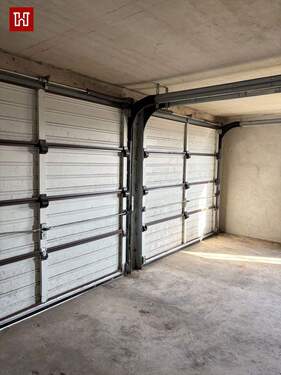 .. große Doppelgarage ! - 