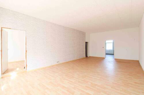 Raum I(1) - Gewerbeobjekt (Büro, Produktion, Verkauf) zum Kaufen in Barsinghausen