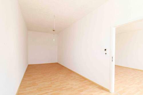 Raum II - Gewerbeobjekt (Büro, Produktion, Verkauf) in Barsinghausen zum Kaufen