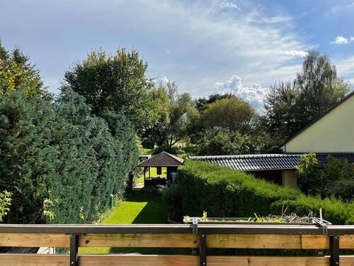 Garten - Helle 2-Zimmer-Wohnung mit Südbalkon - ruhig wohnen, schnell in Potsdam und Berlin