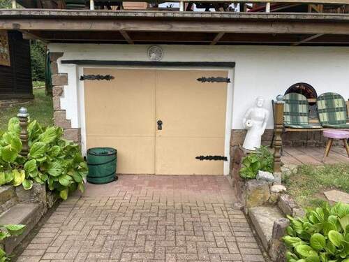 Garage - 