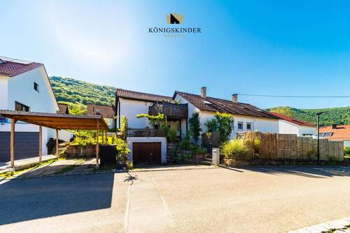 Außenansicht - 1 Zimmer Mehrfamilienhaus, Wohnhaus zum Kaufen in Metzingen