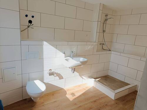 weiteres Badezimmer - 