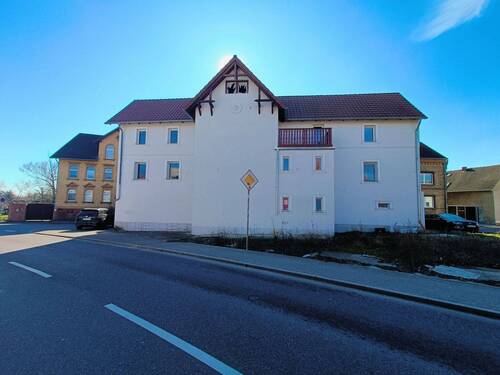 Objektansicht - Mehrfamilienhaus im Süden von Halle (Saale) mit gewerblichem Nutzungspotenzial