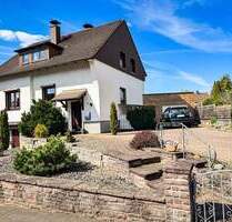 Einfamilienhaus auf Traumgrundstück mit Weitblick über Kaufungen