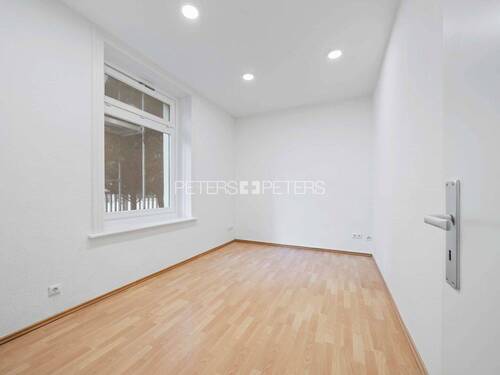 Zimmer 3 - 