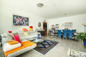 Wohnzimmer Bild 2 - 4 Zimmer Etagenwohnung in Rheinfelden