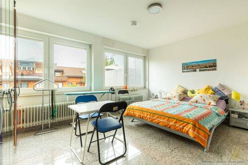Zimmer 1 - 