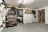 Keller mit Zugang zur Garage - 