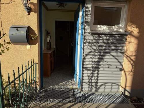 Hauseingang - Doppelhaushälfte mit 135,00 m&sup2; in Reinbek zum Kaufen