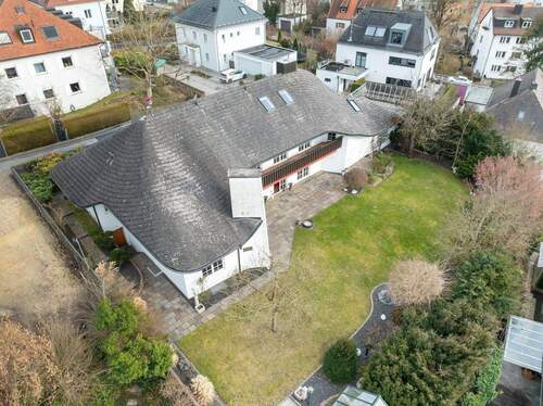 Ansicht Drohne - 9 Zimmer Einfamilienhaus in Freising
