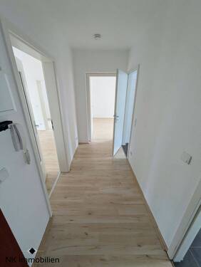 Flur - Etagenwohnung mit 60,90 m&sup2; in Chemnitz zur Miete