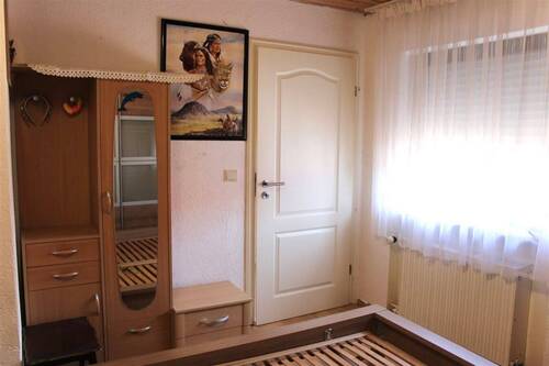 Schlafzimmer 1. OG - 