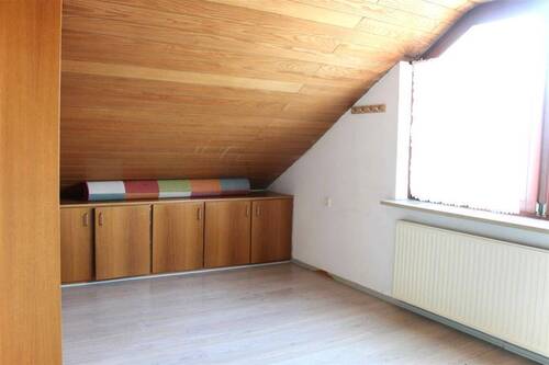 Kinderzimmer 1. DG - 