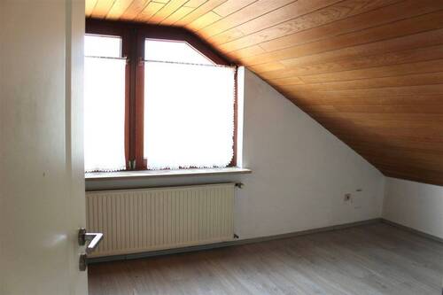 Kinderzimmer 1. DG - 
