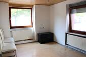 Wohnzimmer EG - Mehrfamilienhaus, Wohnhaus in Hettenleidelheim zum Kaufen