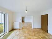 Wohn- und Essbereich EG. - 