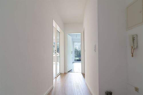 Flur - 3 Zimmer Etagenwohnung in Bremerhaven