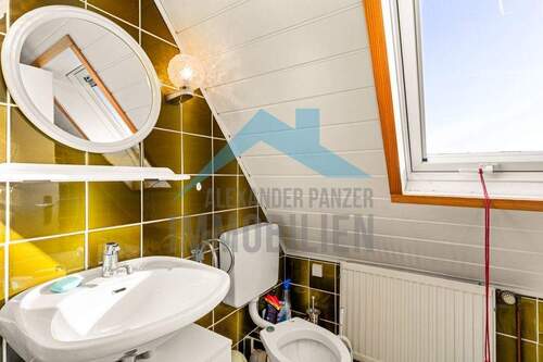 Badezimmer DG - 