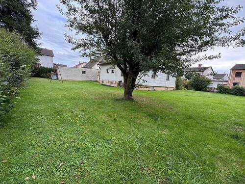 Garten.jpg - Mehrfamilienhaus, Wohnhaus mit 117,00 m&sup2; in Mühldorf a.Inn zum Kaufen