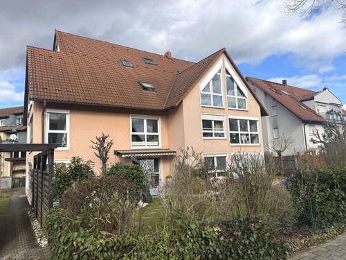 Außenansicht.jpg - 2-Zimmer-Wohnung mit Wintergarten in ruhiger Lage von Erlangen-Büchenbach