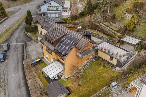 Hausansicht - 1 Zimmer Mehrfamilienhaus, Wohnhaus zum Kaufen in Aufseß