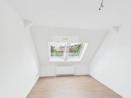 Wohnzimmer - Erstbezug in sehr ruhiger Lage - optimal für Singles & Pärchen